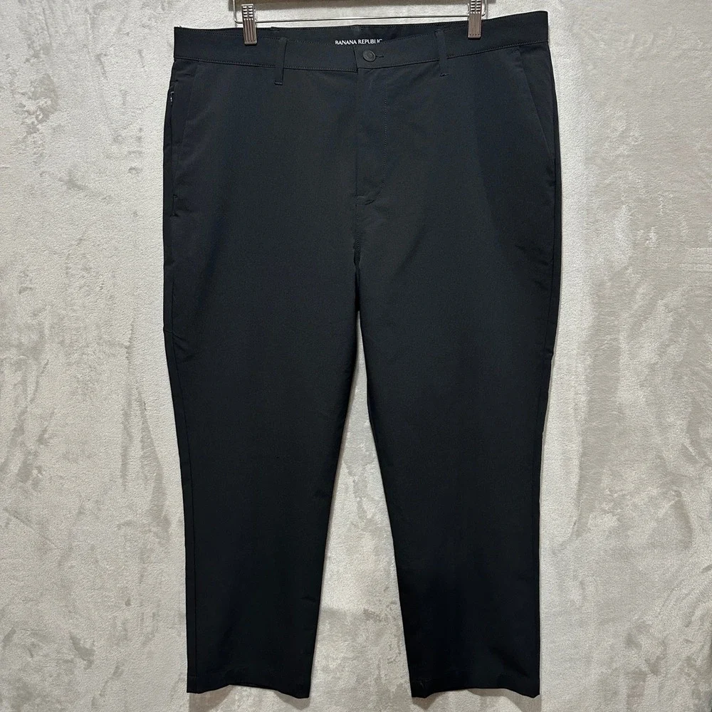 Banana Republic Mens Size 40 Black Performance Pants Flat Front